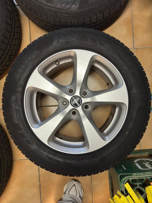 Vând jante 5x114,3 r17