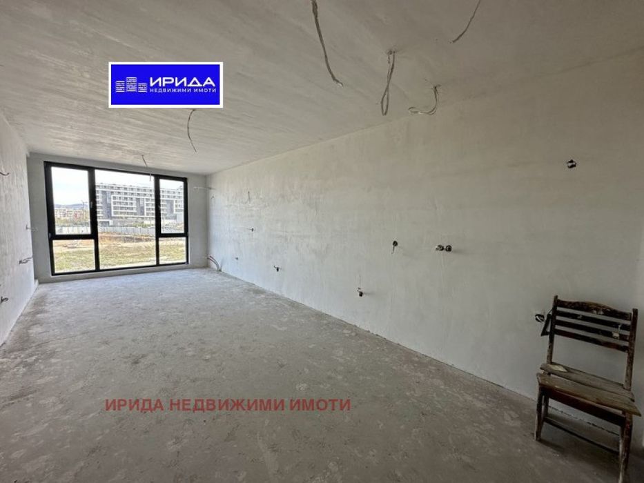 Тристаен апартамент в Манастирски ливади