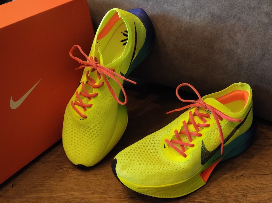 NIKE VAPORFLY 3 cabon номер 43