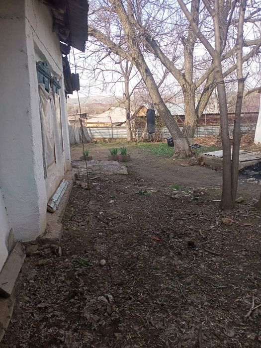 Продаётся дом с 9 сотками земли