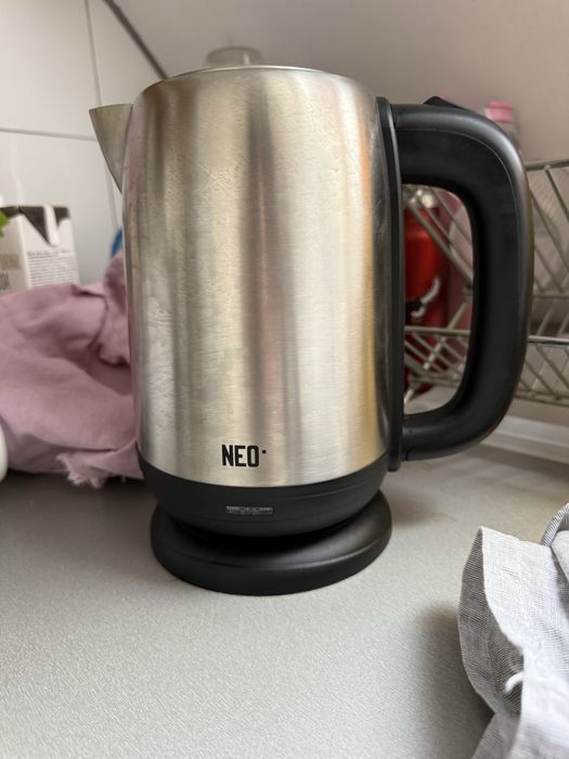 Кана за вода Neo 1.7l неупотребявана