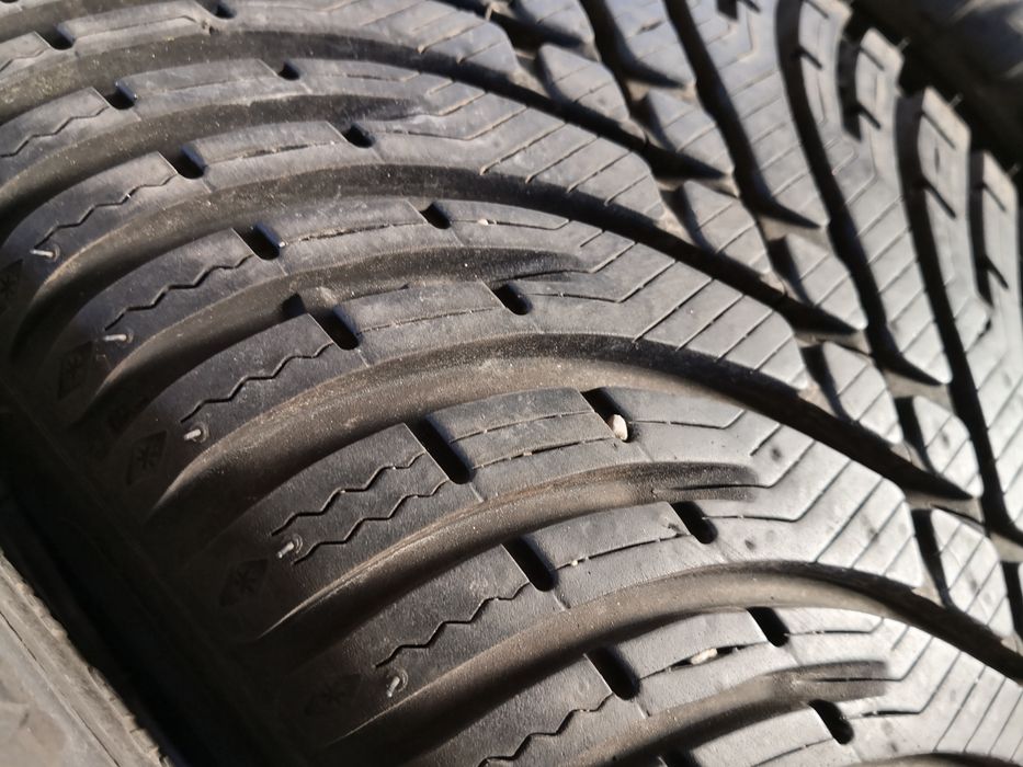 205 40 17 цола гуми като нови дот 24 kleber
