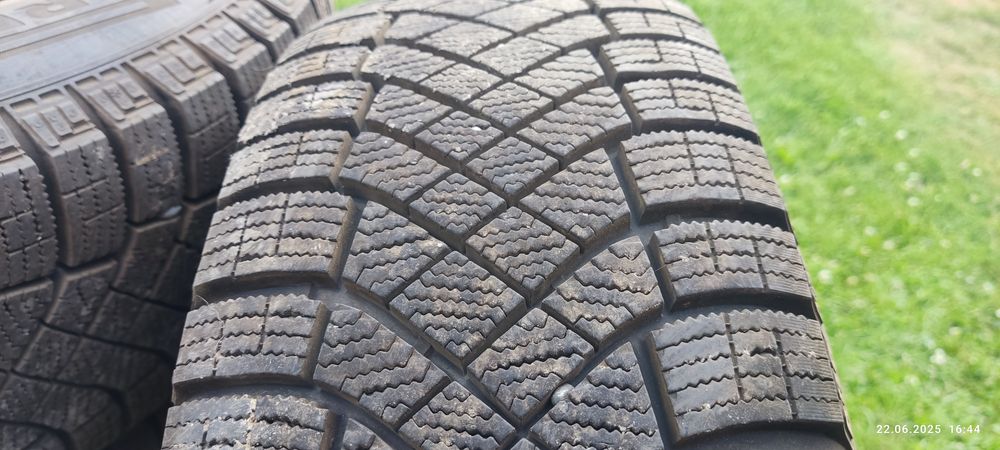 Зимние шины Pirelli