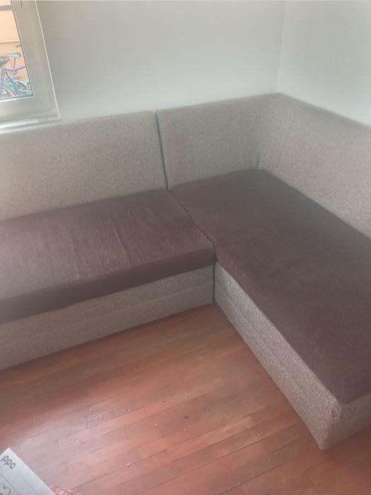 Vând colțar extensibil
