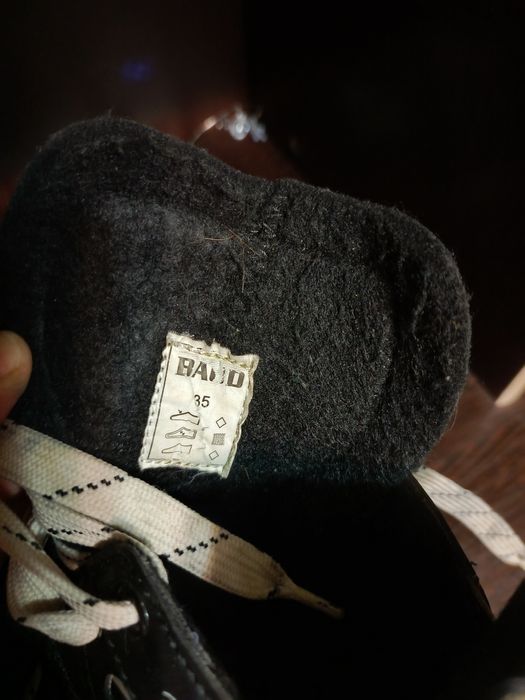 Продам коньки на мальчика