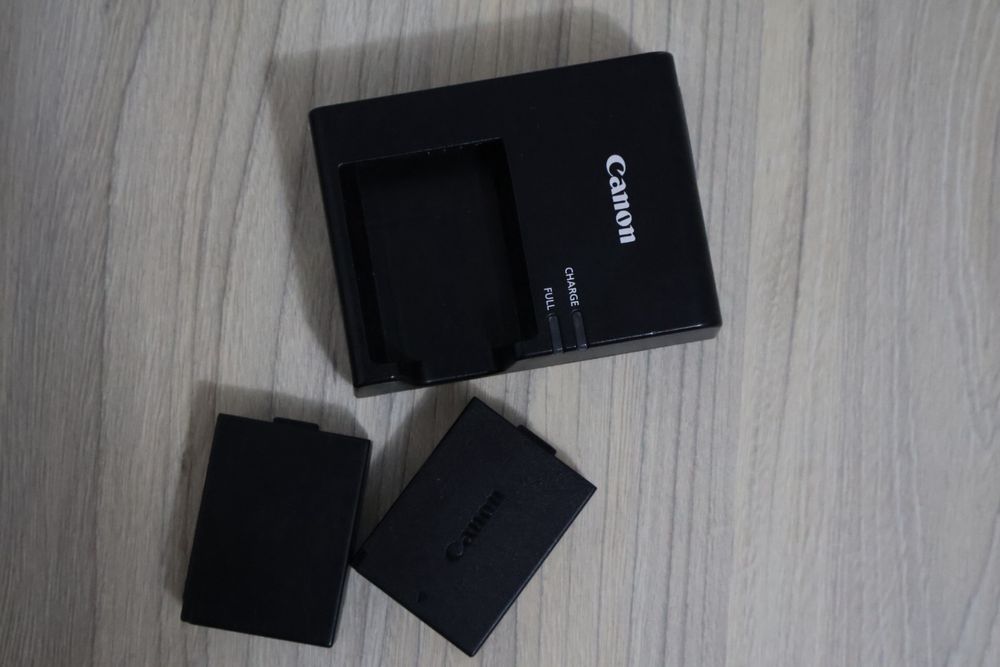 Aparat foto canon eos 1100d