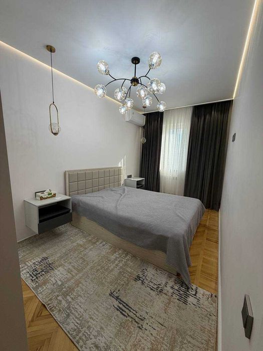 Продается 3х ком С ремонтом с техникой массив Эльбек, Инфинити