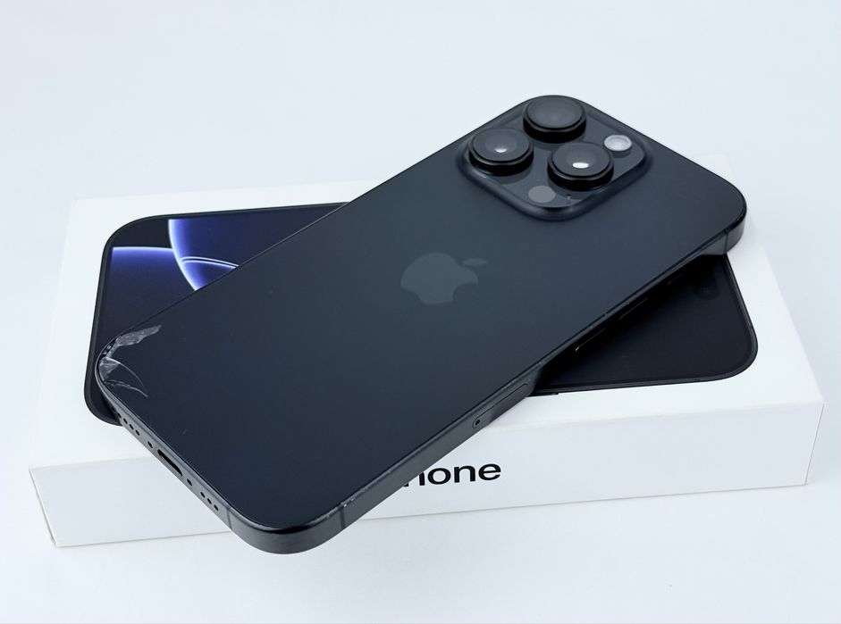 Apple iPhone 16 Pro 128GB Black Titanium 94% Батерия!