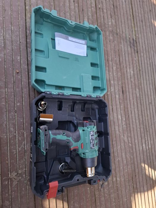 Suflanta parkside pe acumulator