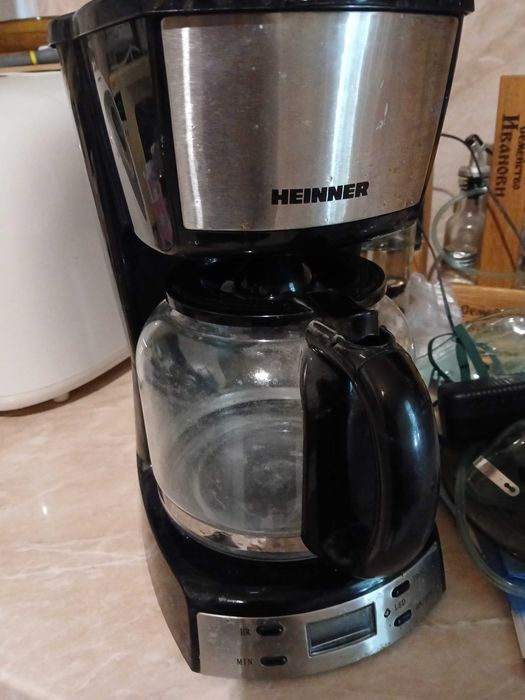 Кафемашина Heinner HCM-D918X, 950 W, 1.8 л, LCD дисплей