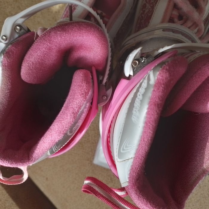 Ролики для девочек! Caroman! В хорошем состоянии!