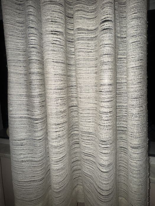 Перде може в две части