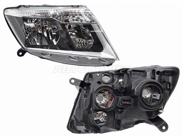 Фара Nissan Terrano