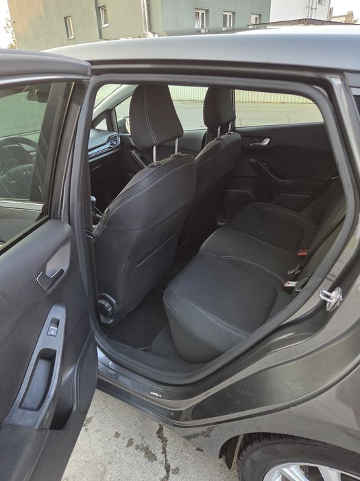 Vând Ford Fiesta 1.1 ti-vtc Euro 6 Full