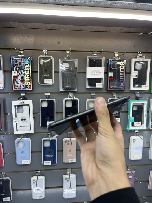 Iphone 11 128Gb .