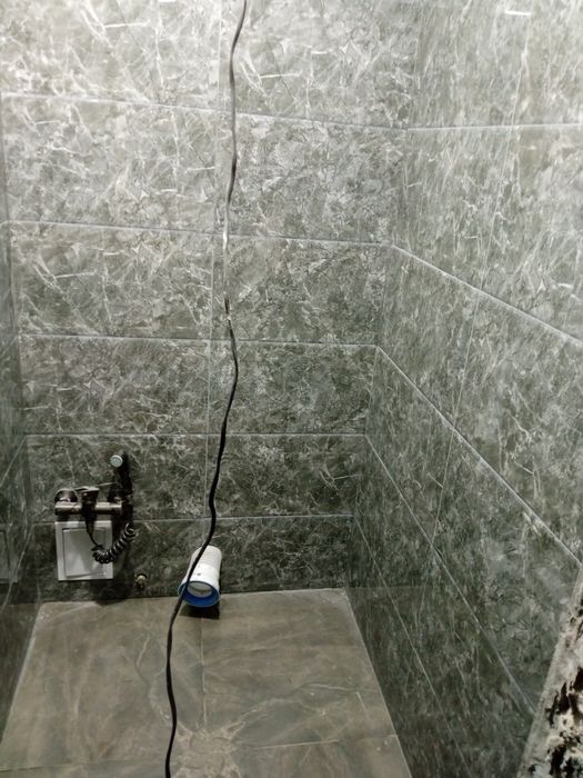 Кафельщик плиточник