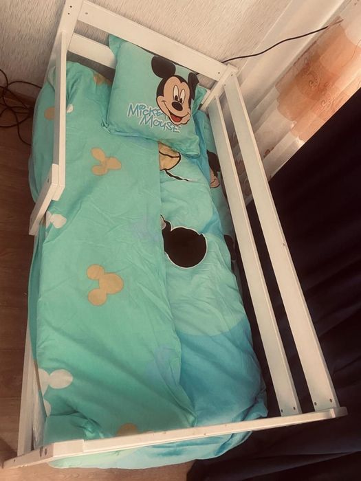 Детская кроватка