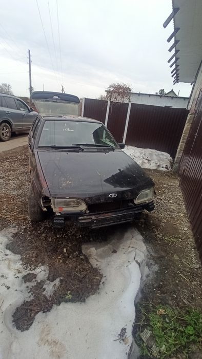 ваз 2114 продам по запчастям