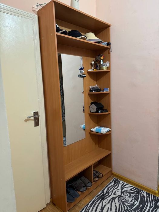 Продаётся прихожая