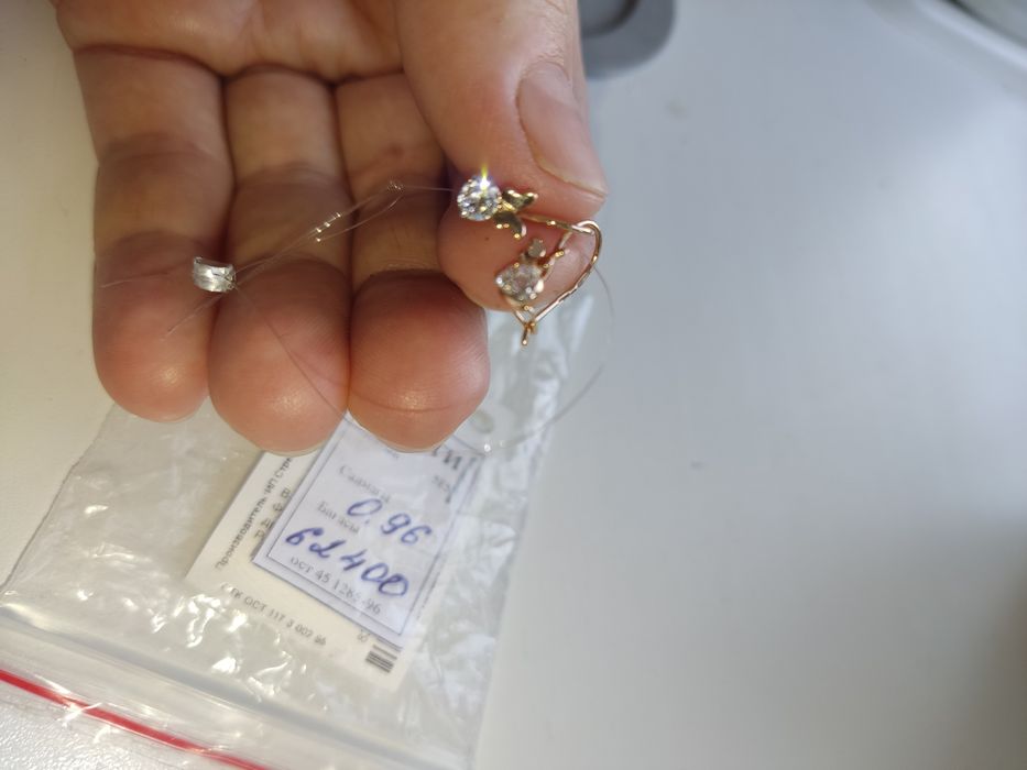 Продам детские серьги