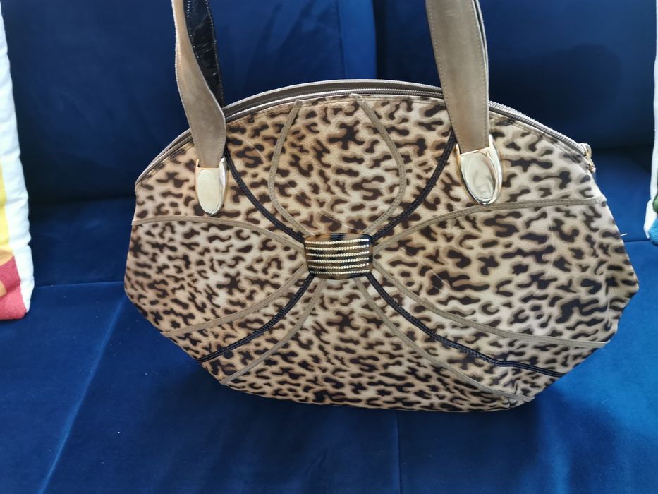 Елегантна италианска чанта с обувки