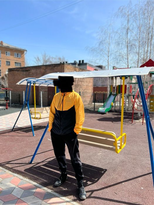 Продам новую ветровку