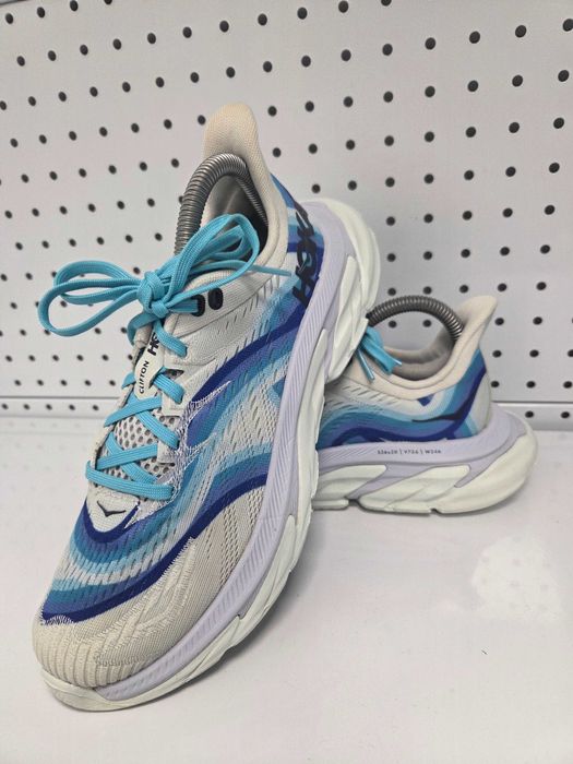 Оригинални дамски маратонки- Hoka Clifton Edge