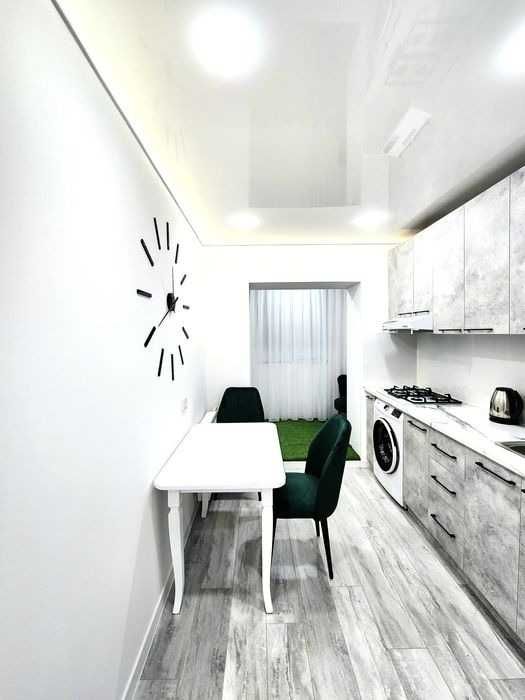 СРОЧНО 1 комнатная квартира по авторскому дизайну Цум, МВД Корзинка