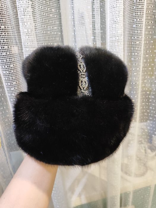 Продам норковую шапку