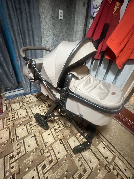 Продам детскую коляску фирмы Kidilo