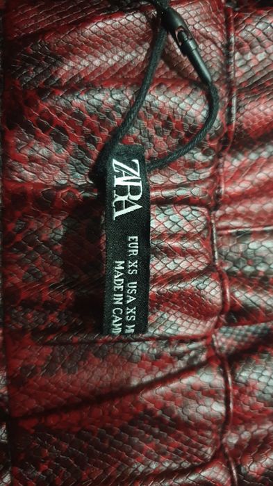 Юбка с принтом питон