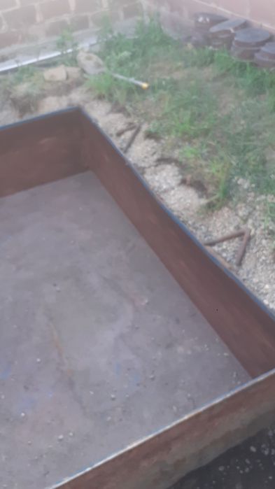 Продается бак металлическим, металл 12мм