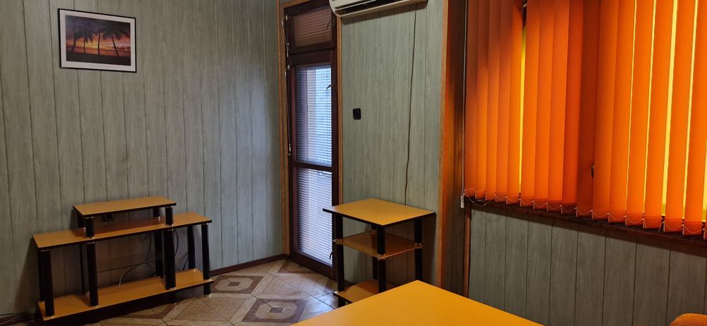 Дава се под наем Тристаен апартамент в Варна, Лятно кино Тракия - 65 кв.м за 357 € - Снимка #4