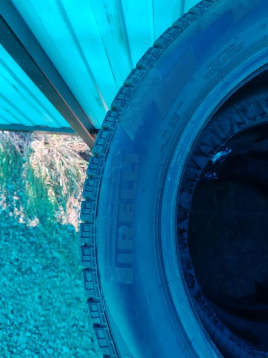 Продам резину Firelli 235/55  R19