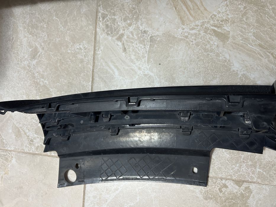 Решетка с емблема Голф 6