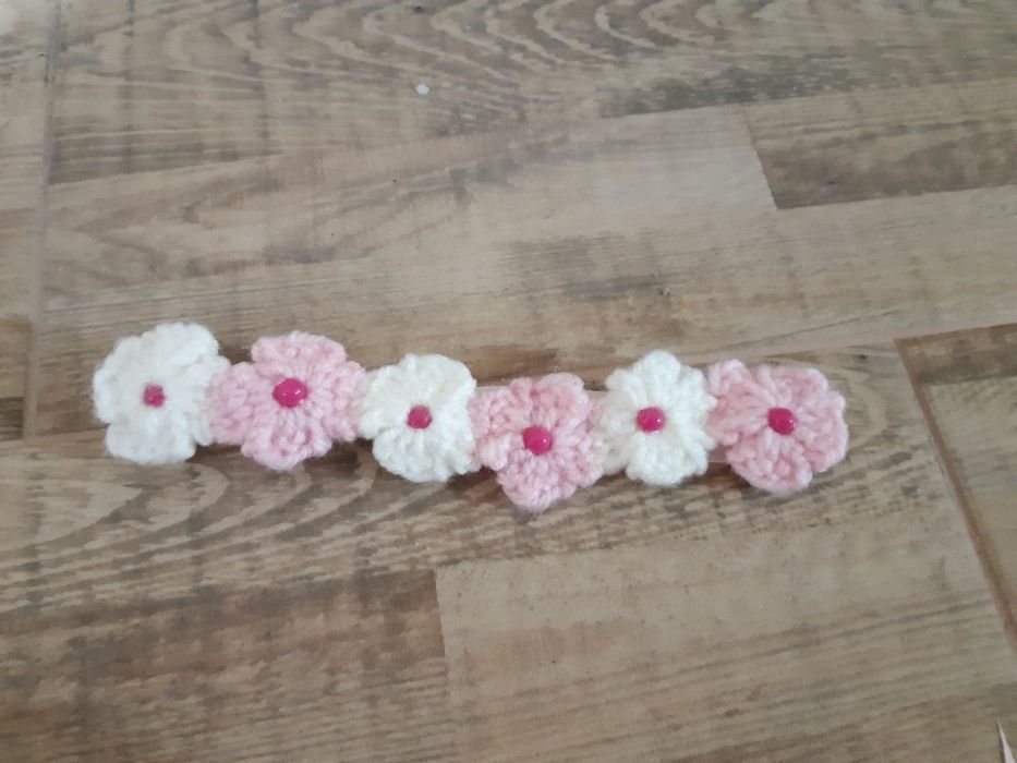 bentita fetita croșetată