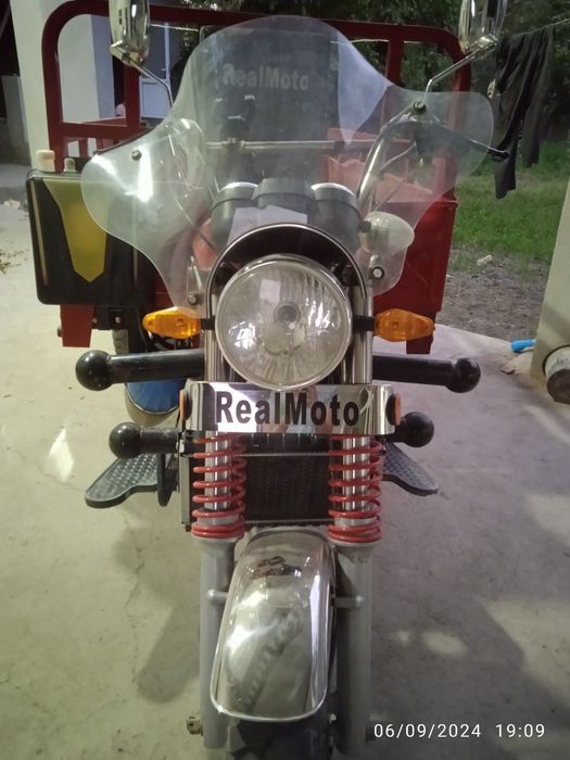 RealMoto motasekl