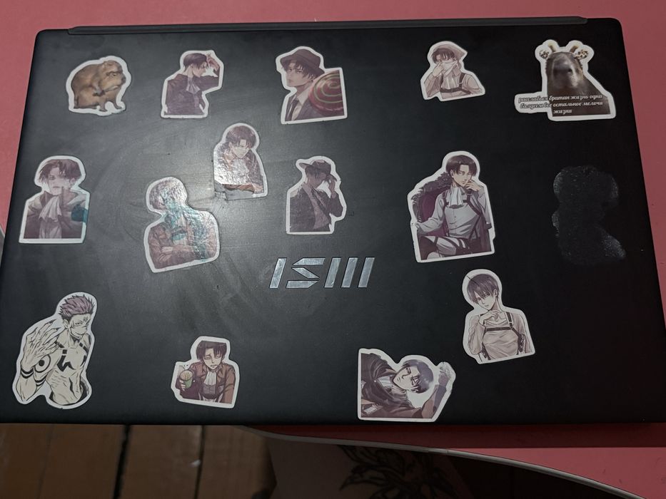 Продам ноутбук MSI Modern 15 B12M