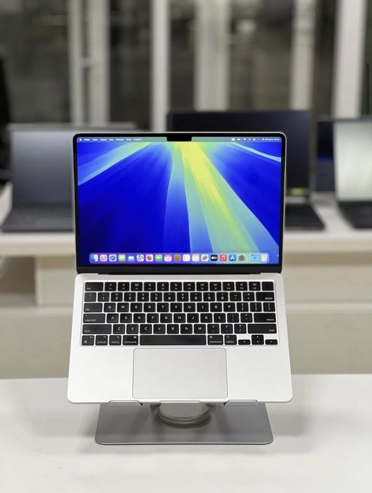 Ноутбук Apple Macbook Air 13 | M3/8/256