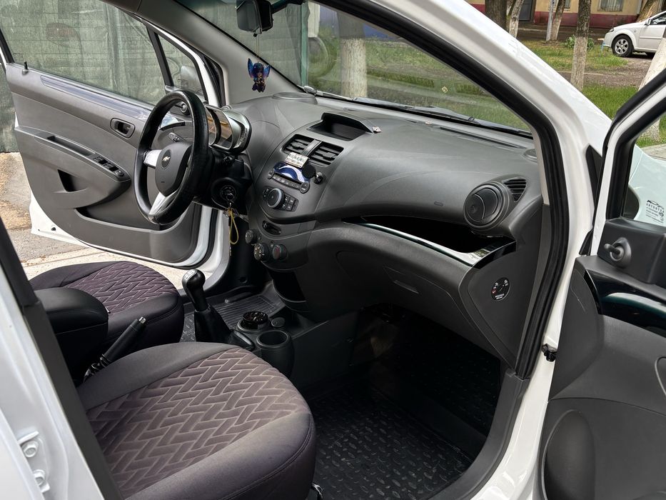 Spark механика белый