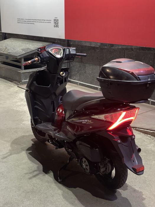 скутер бензиновый хорошое состояние