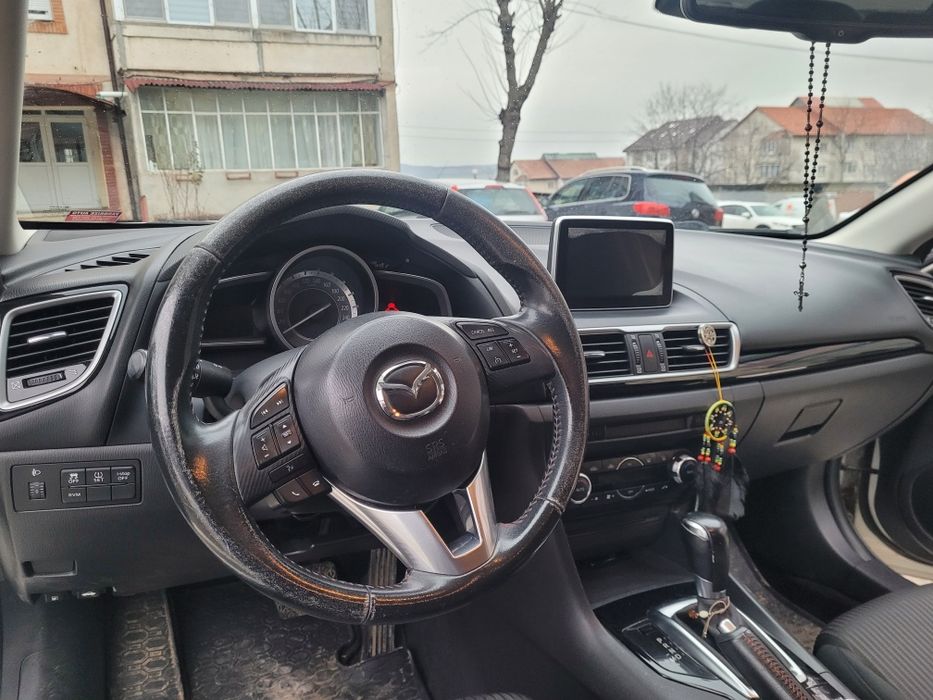 = MazdaCX-5 2.2 diesel și Mazda3 2.0 benzina=