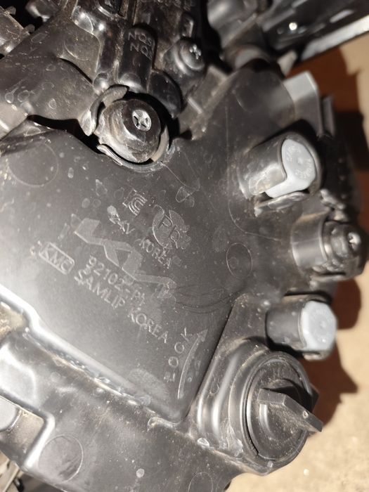 Фара Kia Sportage 25 год