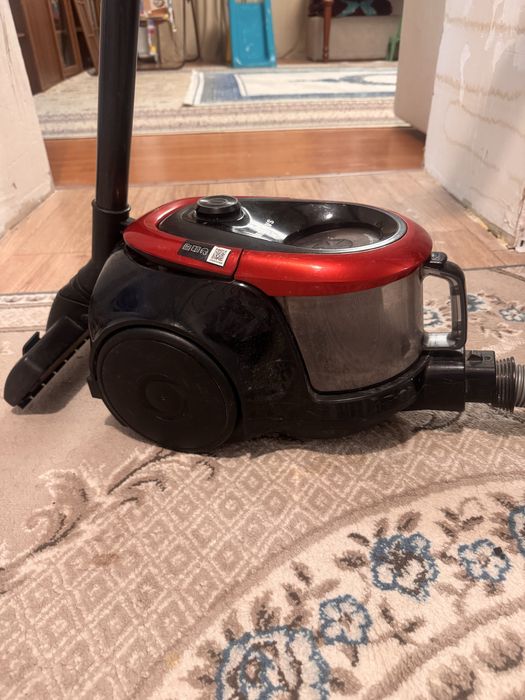 Продам пылесос SAMSUNG