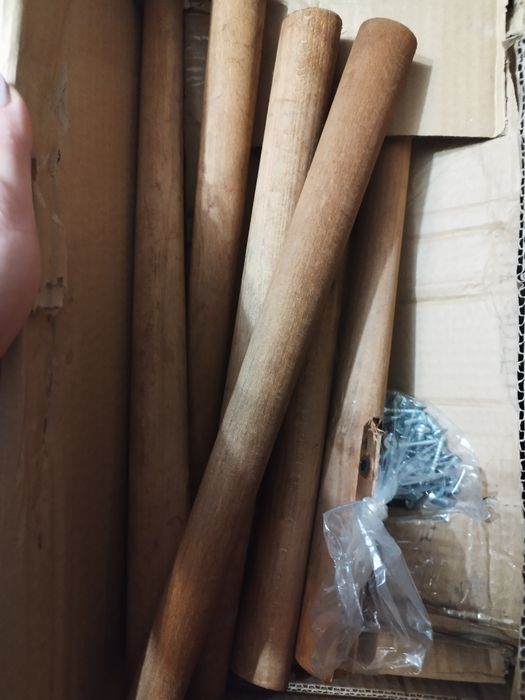 Нови трапезни столове 6 броя.