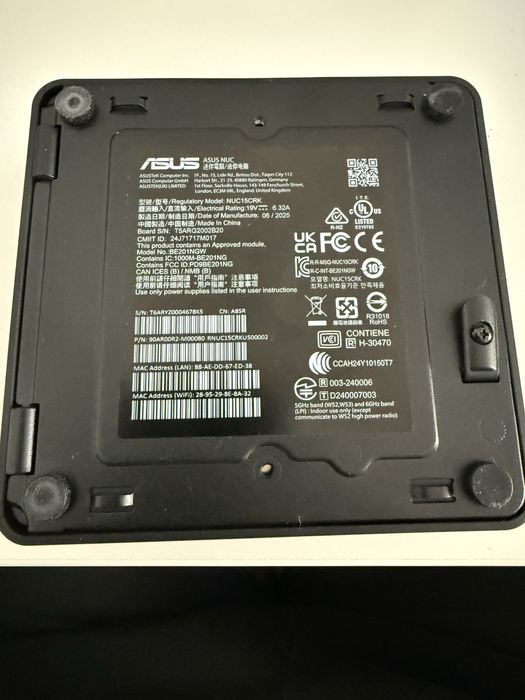Mini PC ASUS NUC 15 Pro Slim - Intel Core Ultra 5 225H, 32GB DDR5, 512GB SSD NVMe, Wi-Fi 7, GARANTIE EMAG 36 Luni pt BAREBONE