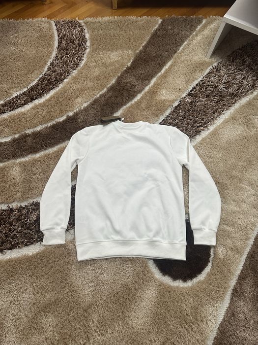 White Burberry-style Sweatshirt | Size S | Brand New with Tag