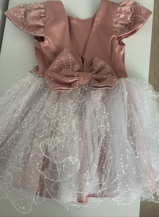 Rochie model unicat fetita