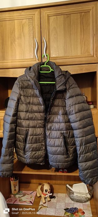 Vind geaca baieti ,marimea L