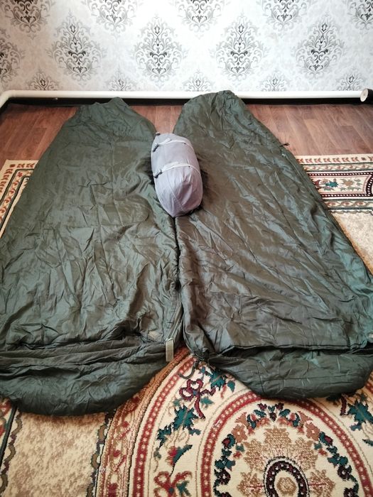 Спальнымешок сатылады